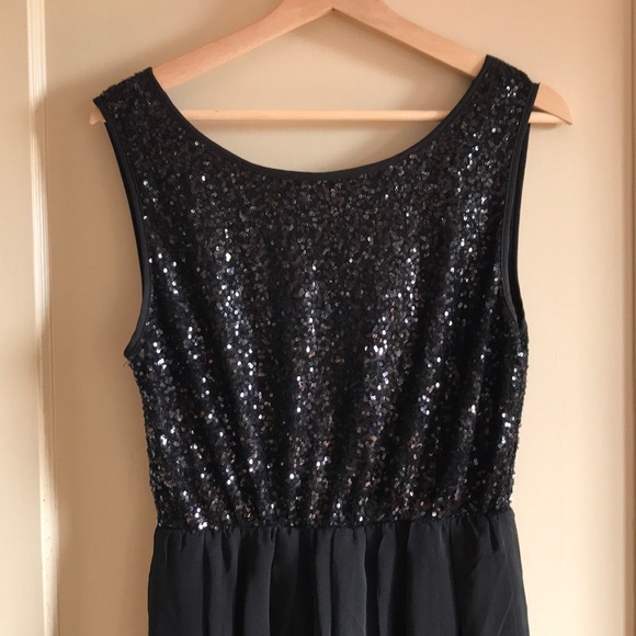 Issi sequin and chiffon little black dress - Picture 2 of 10